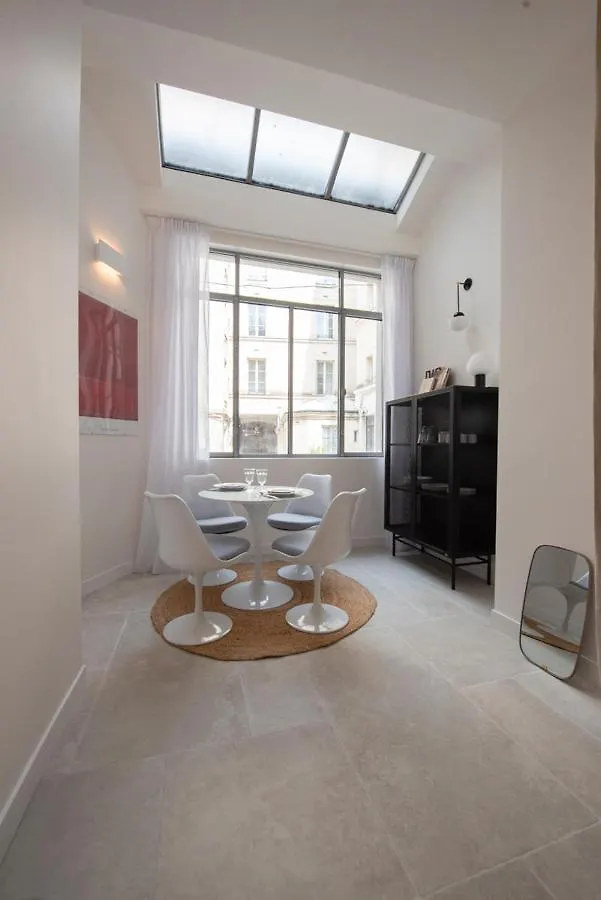 Appartamento Cerisaie Parigi 0*,